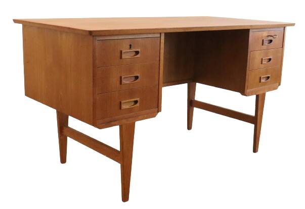 Deens bureau 'Haurvig' - teak mid century