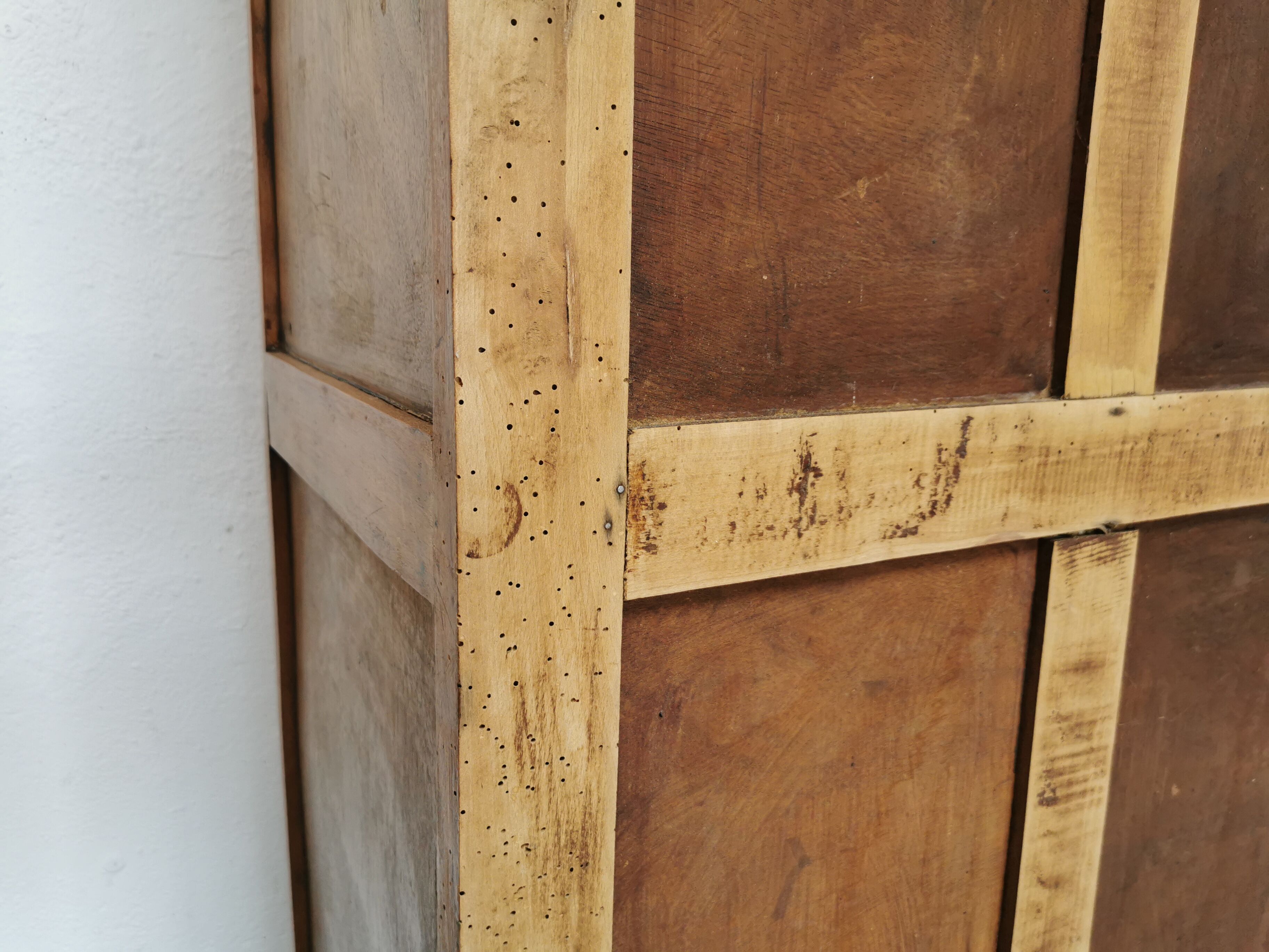 Armoire parisienne vitrée