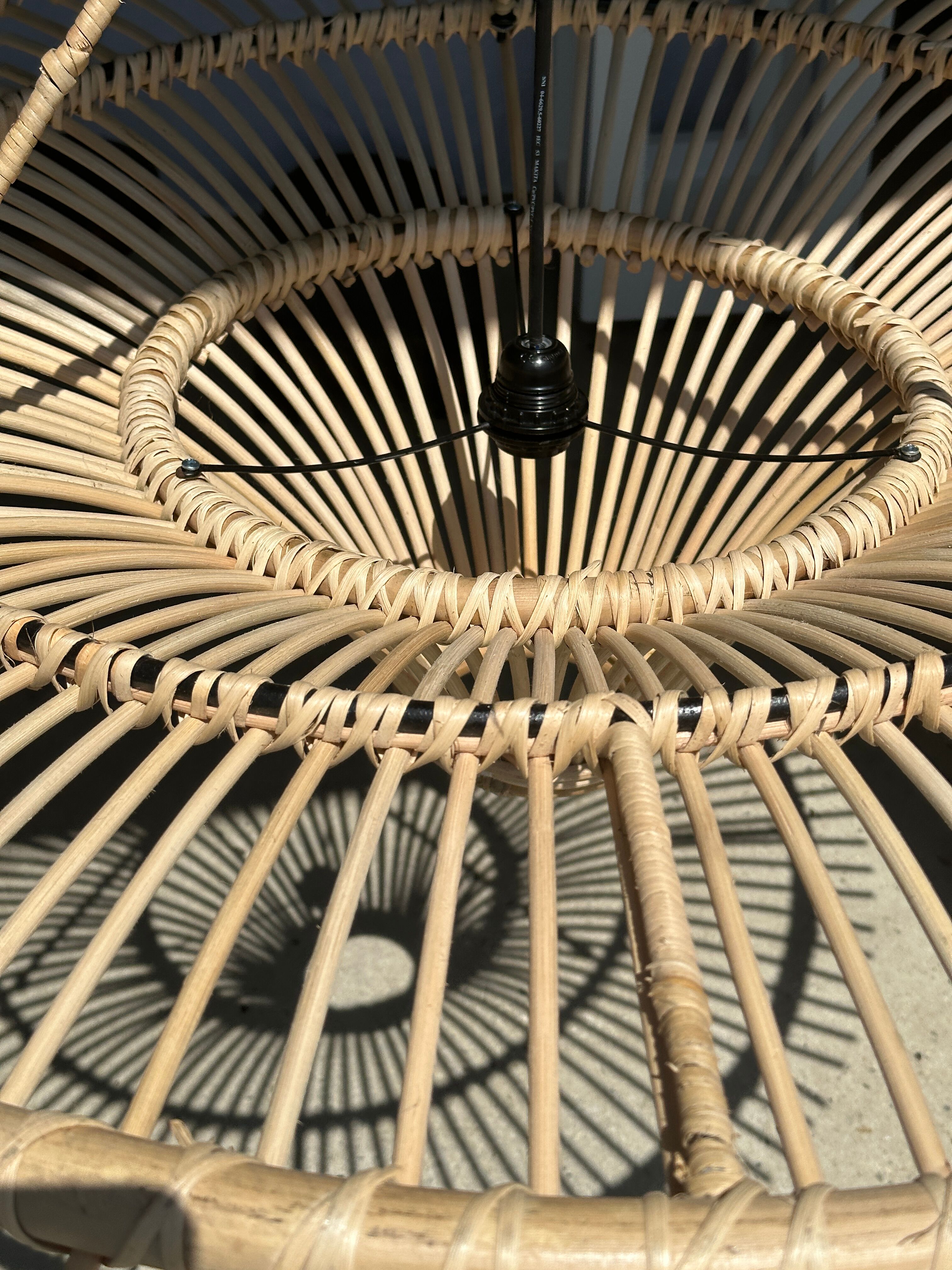 Suspension rattan saucer iron frame D:120 H:60