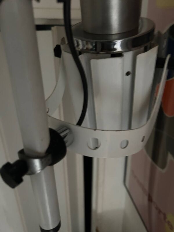 suspension 3 Projecteur d’Oscar Torlasco (Lumi, stilkronen )