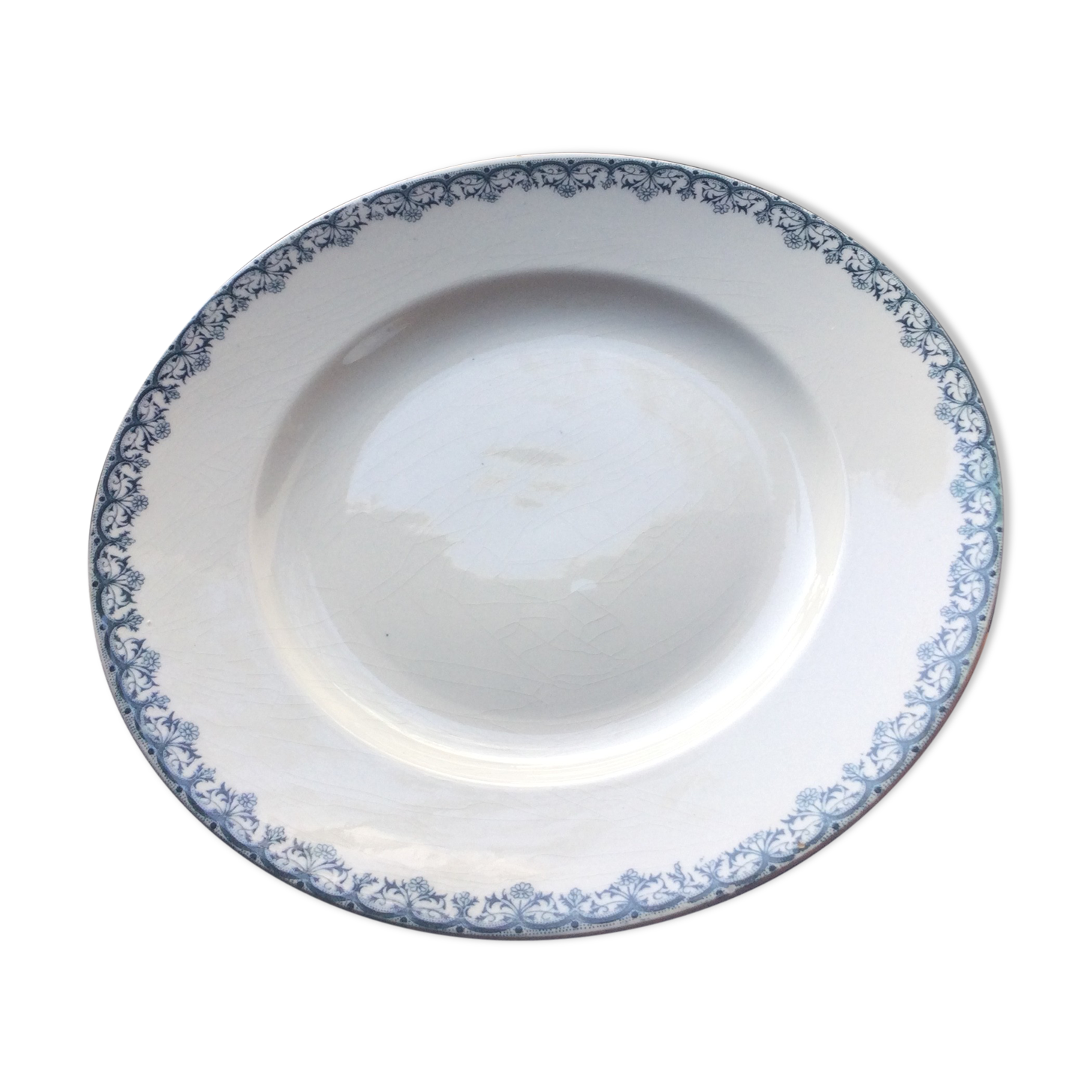 St. Amand Iron Earth Plates