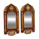 Paire de miroirs néogothiques du XXe siècle
