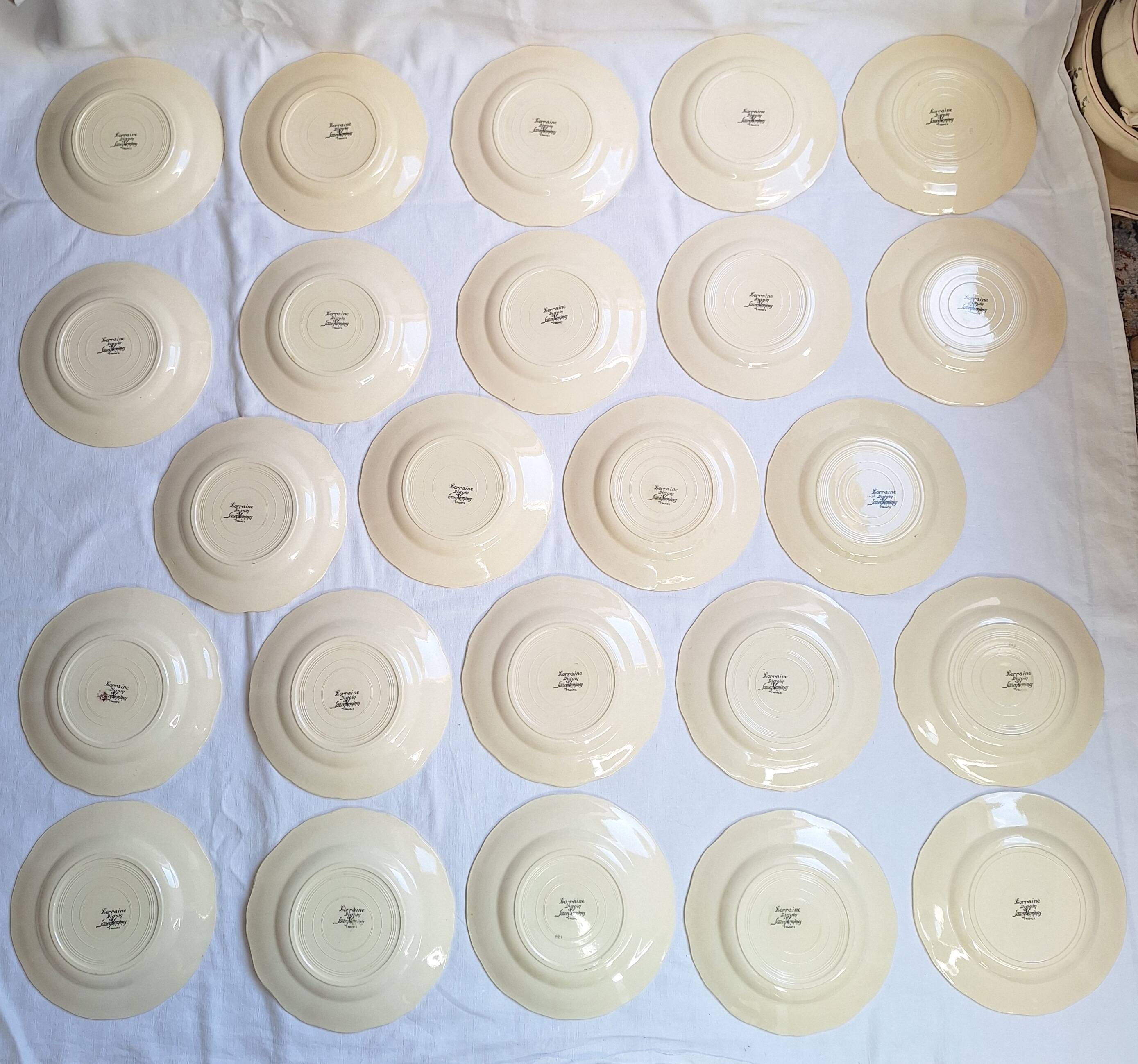 Assiettes plates Digoin Sarreguemines Modèle Loraine