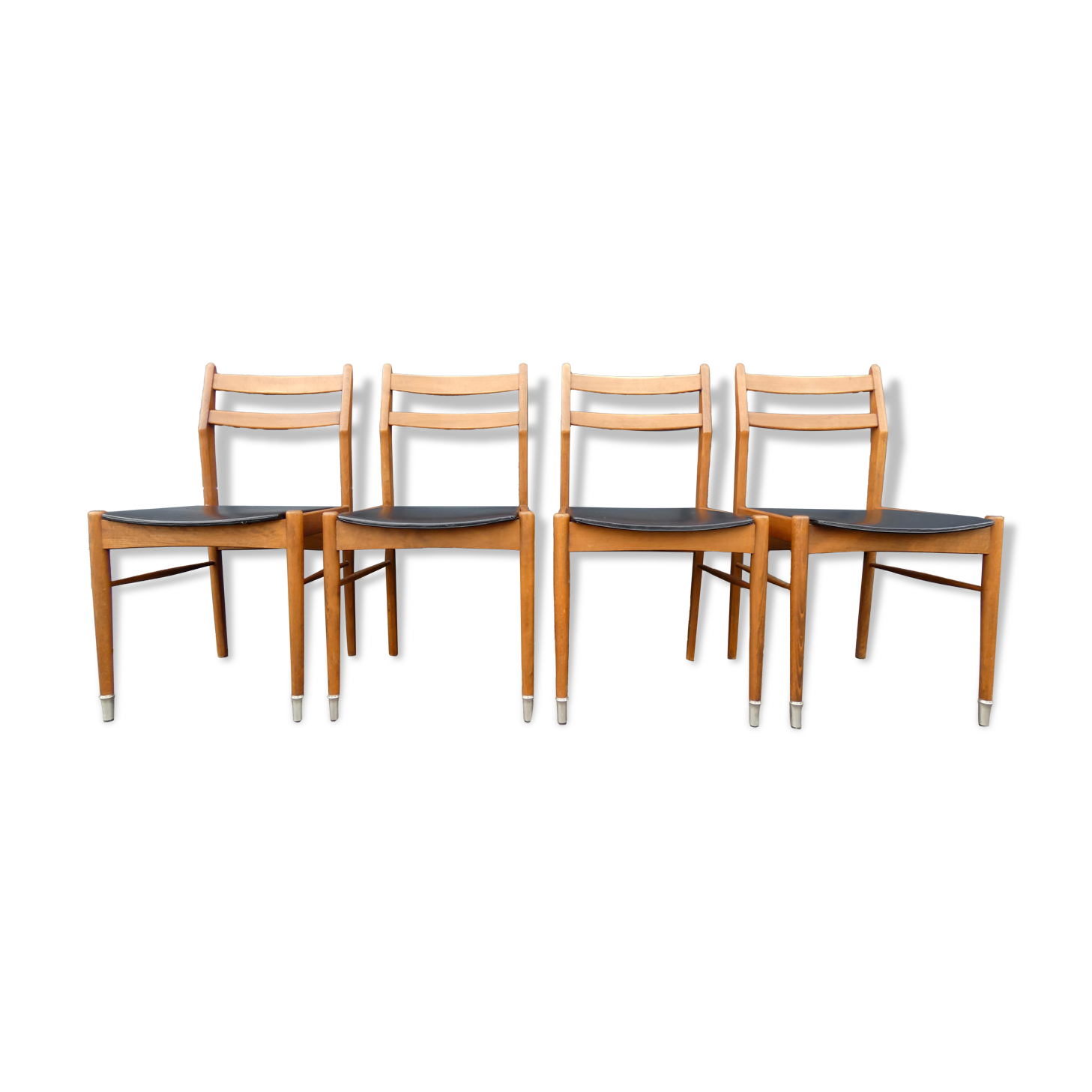 Set of 4 scandinavian chairs