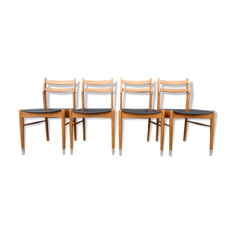 Set of 4 scandinavian chairs