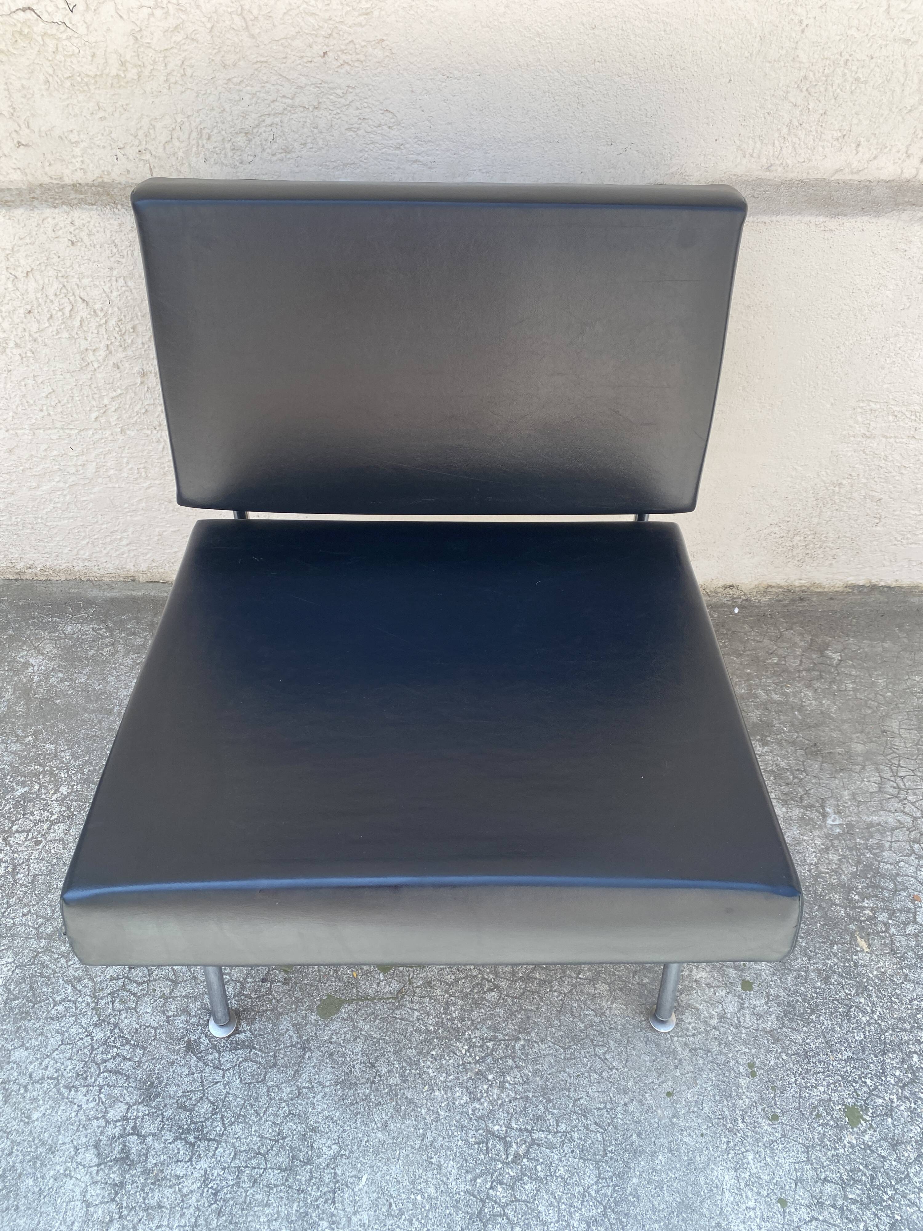 Knoll model 31 armchair