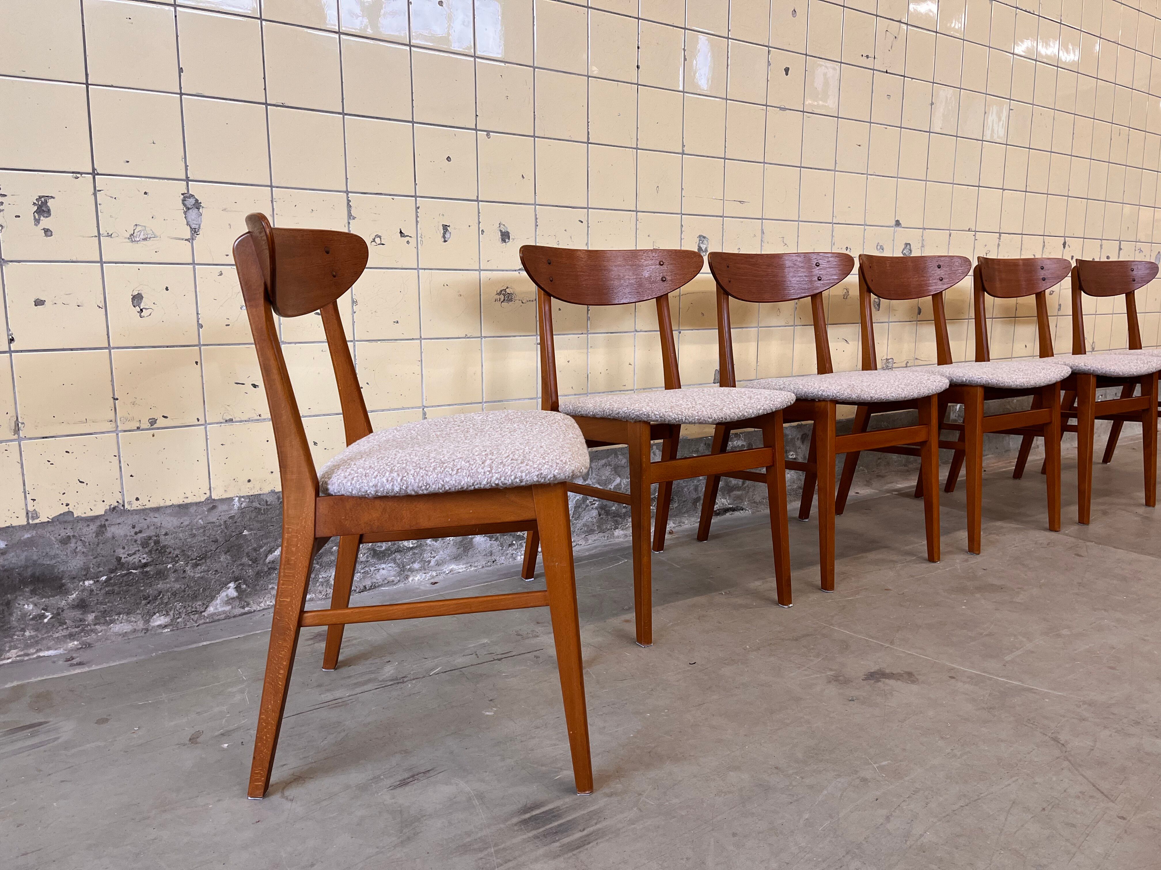 Set of six dining chairs model 210 by Farstrup