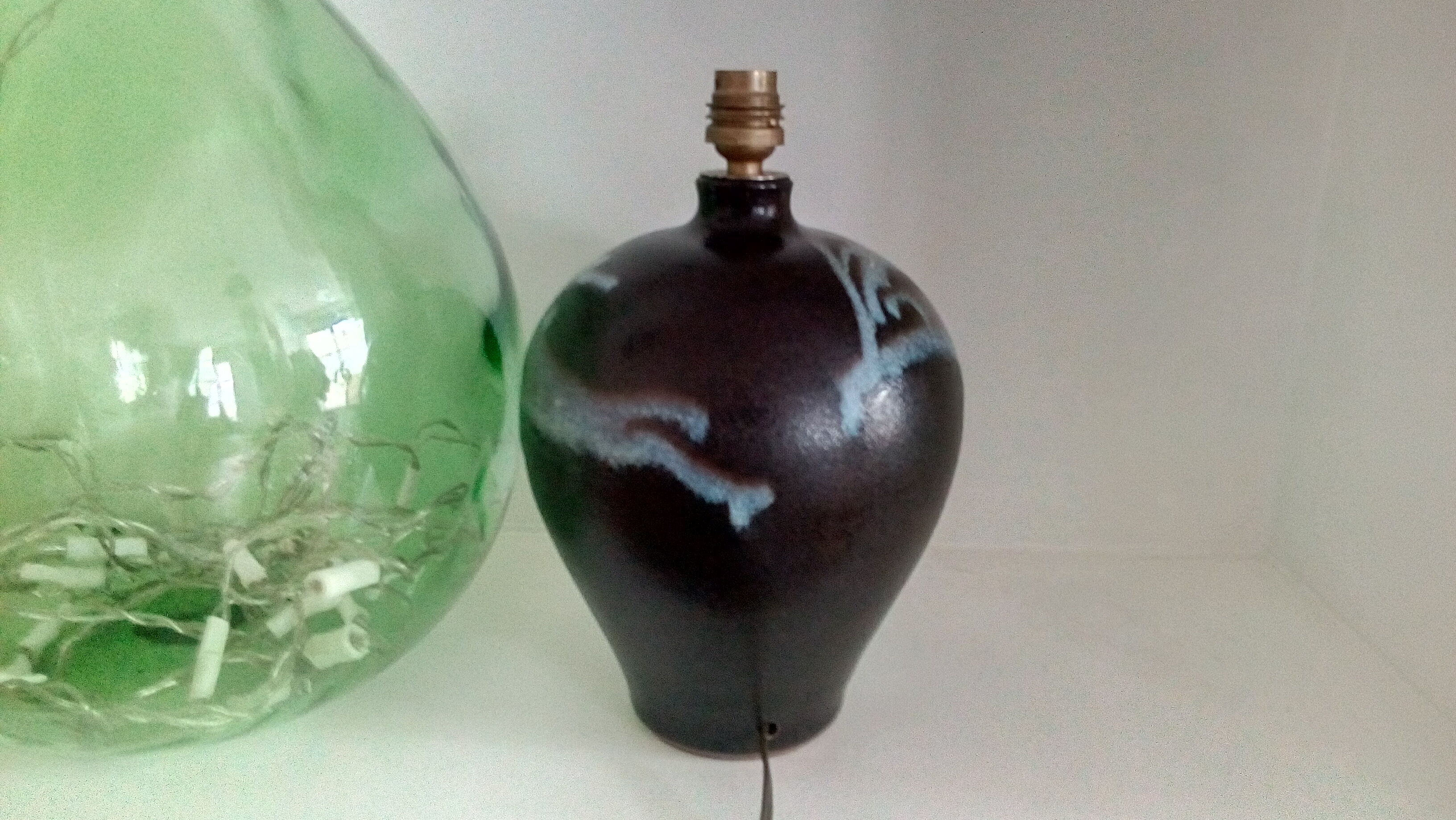 Enamelled stoneware lamp foot