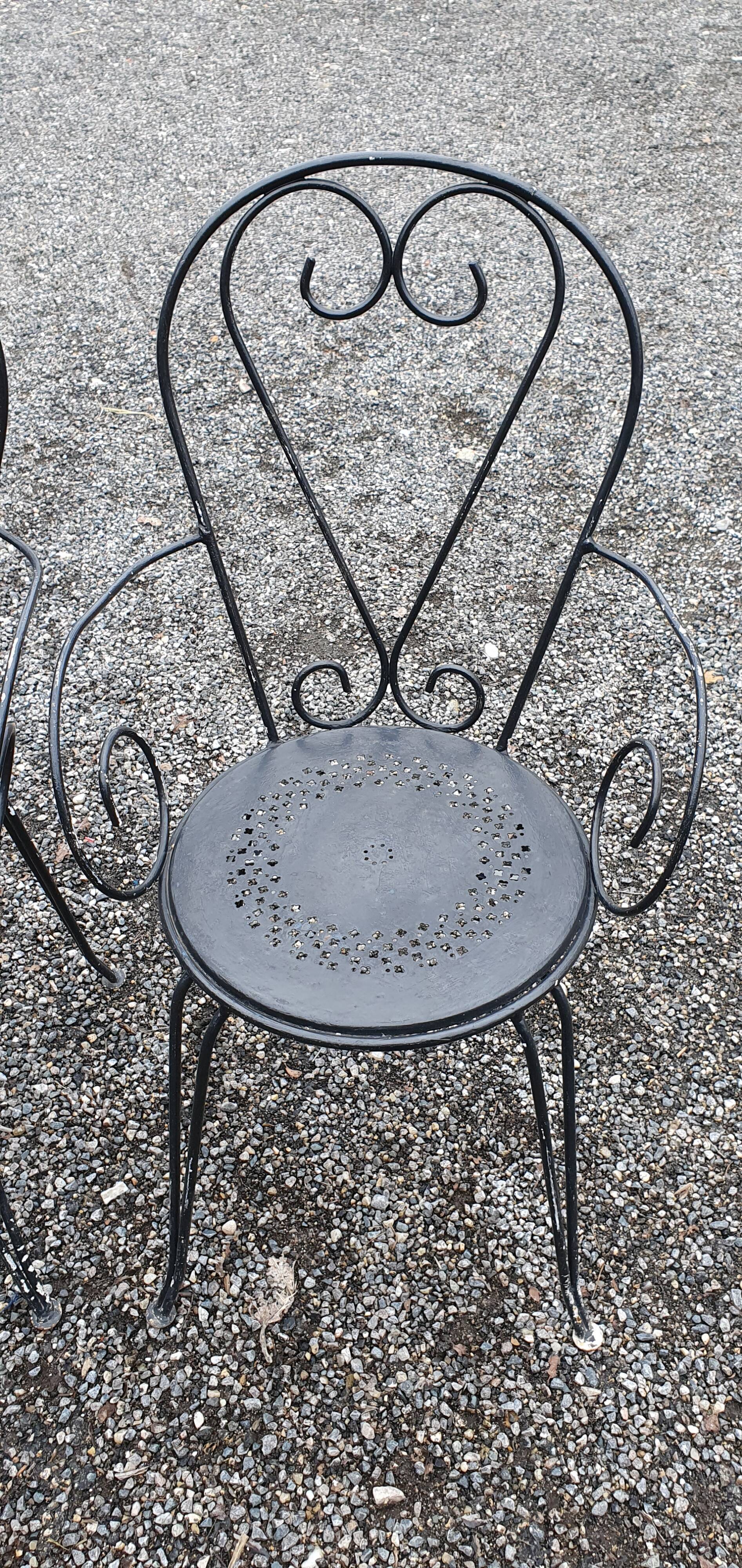 Set of garden chairs