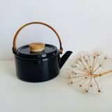 Black enamel kettle