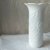 Porcelain vase matt effect decor in relief sign kaiser