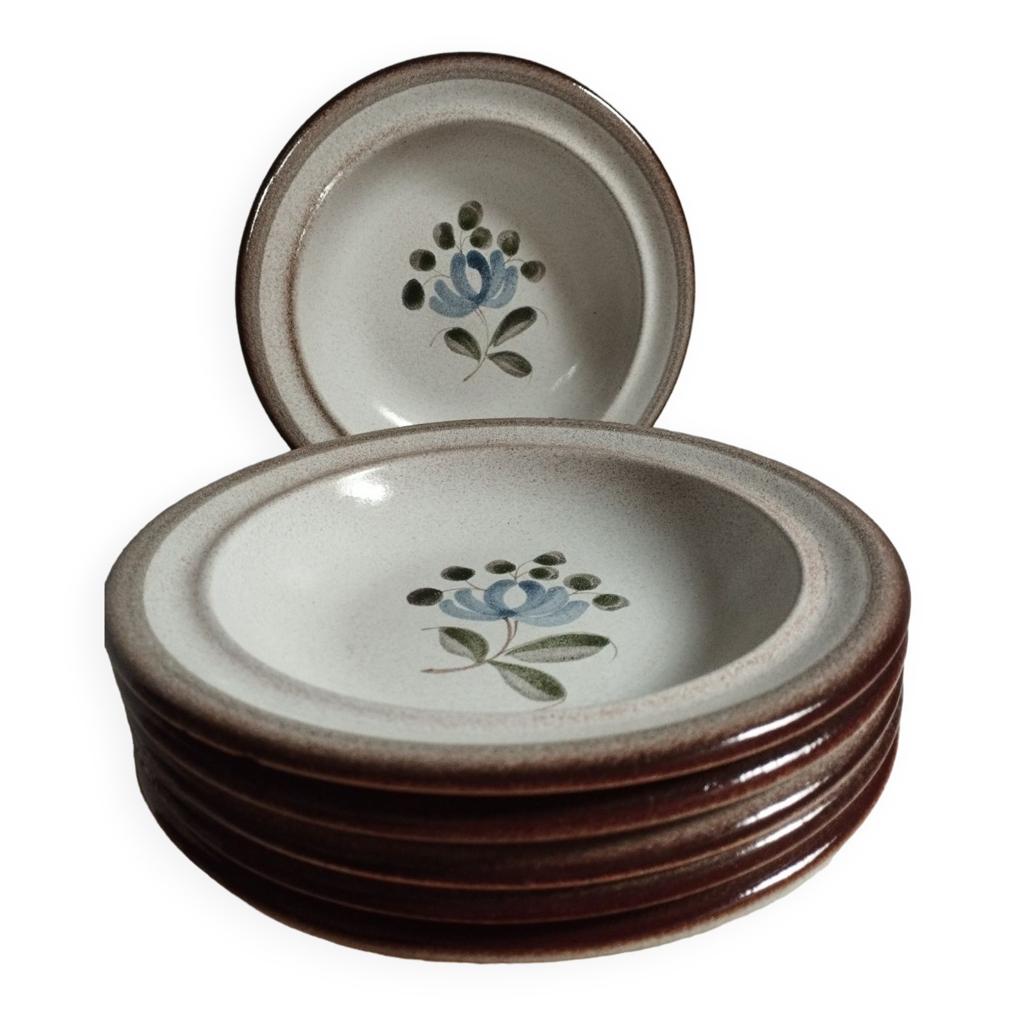 Soup plates, beige stoneware with gray/blue flower by MBFA Pornic model Fanchon, set of 6