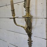 Louis XVI style wall lamp in bronze