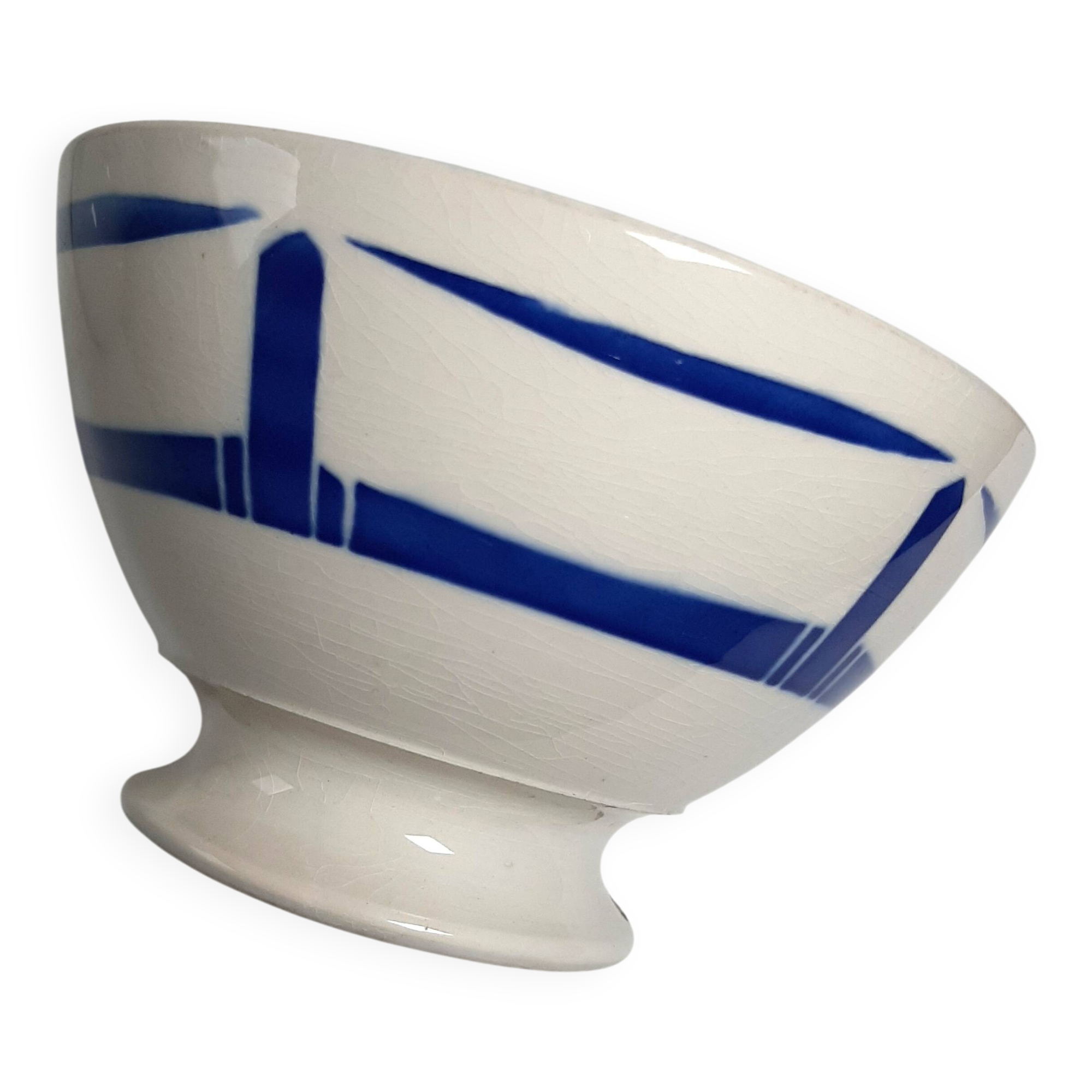 Vintage ironstone bowl from the Badonviller factory in cream and blue.