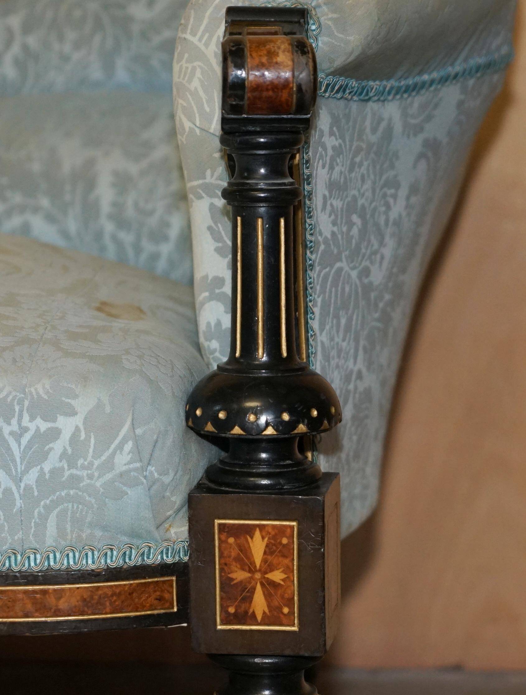 Sofa en noyer marin et ébène avec plaque Grand Tour