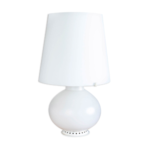 Lampe de bureau modèle