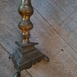 Paire de candélabres anciens en laiton