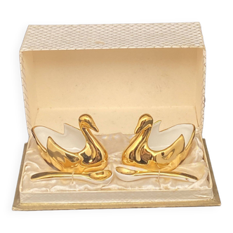 Porcelain swan salt & pepper duo with small spoons