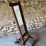 Miroir, travail de menuiserie