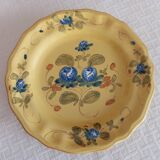 Set of 3 Vieux Moustiers plates