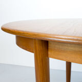 Danish teak oval extending dining table by Gudme Möbelfabriken, 1960s
