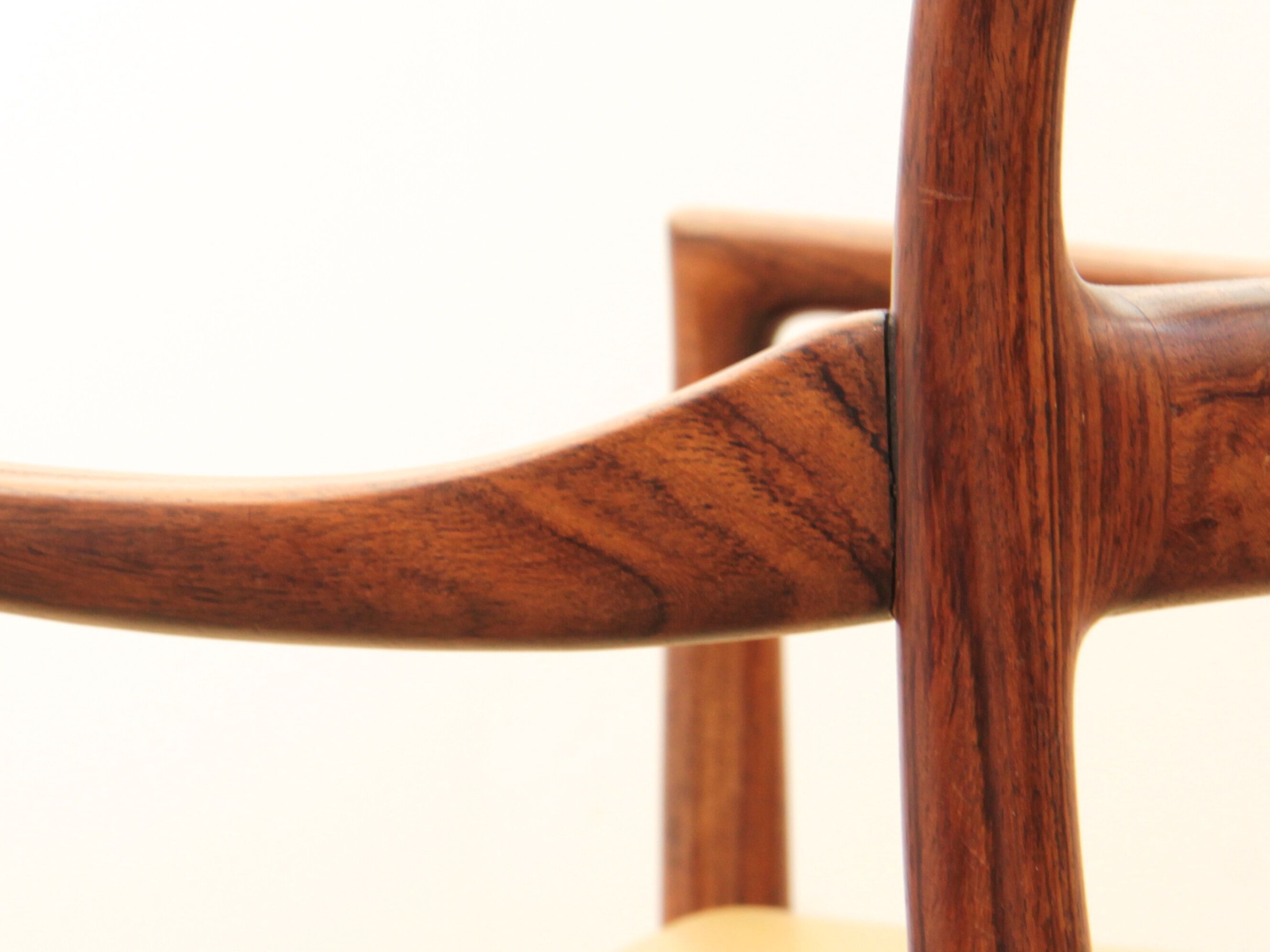 Scandinavian chair in rio rosewood