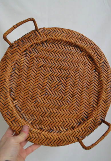 Rattan serving tray