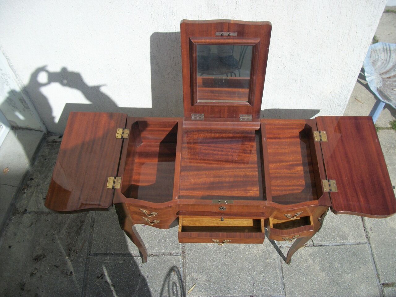 Inlaid and bronze dressing table