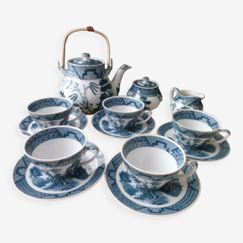 Service à thé en porcelaine décor asiatique