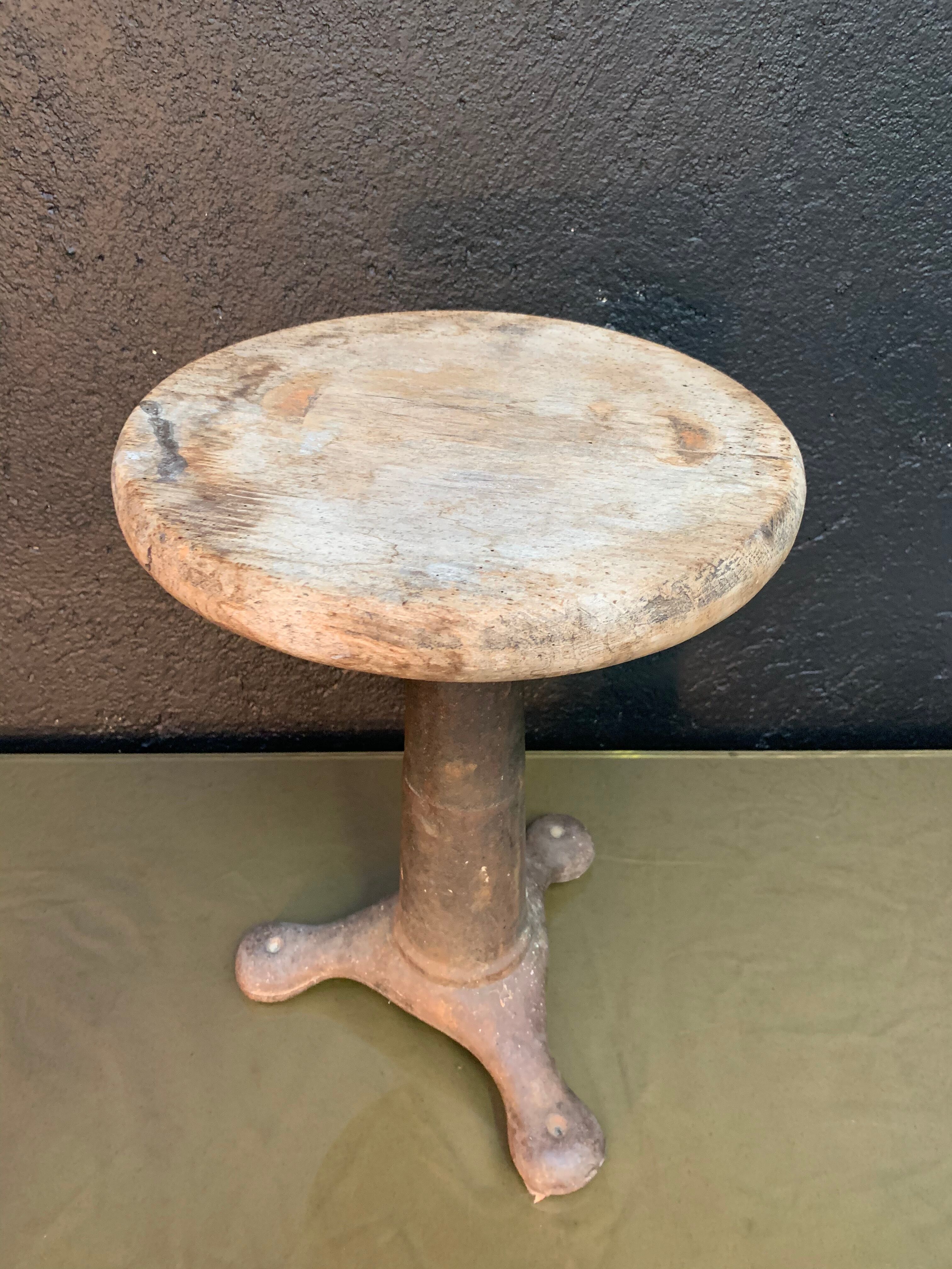 Industrial singer stool