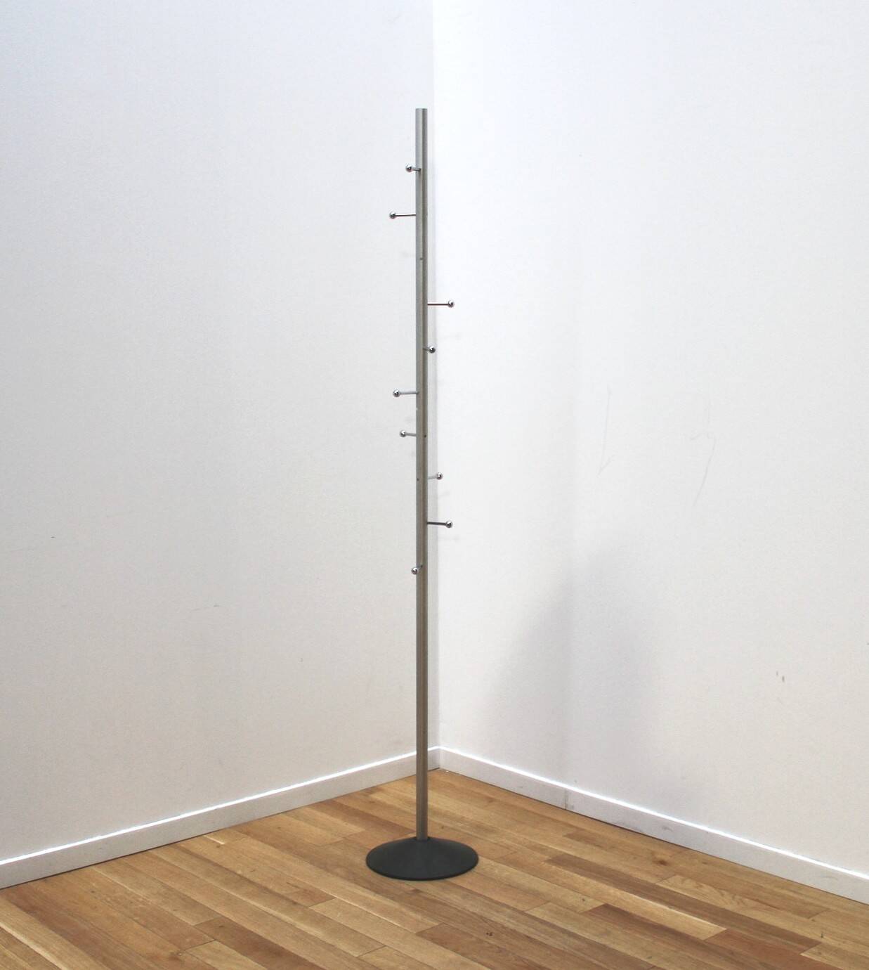 Mirac coat rack, Mobles 114