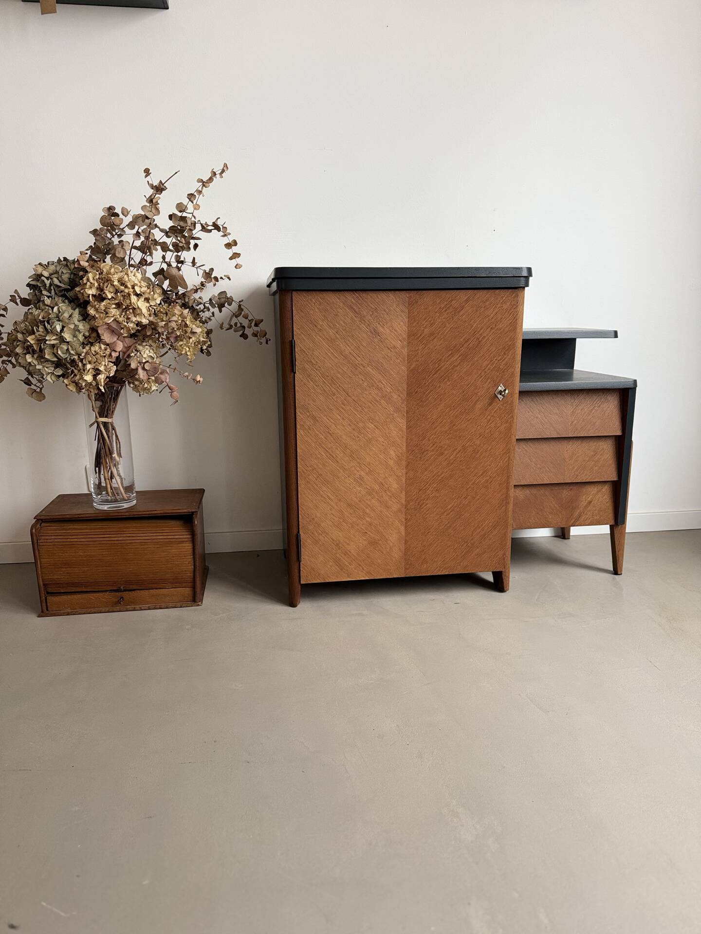 Bureau Singer 