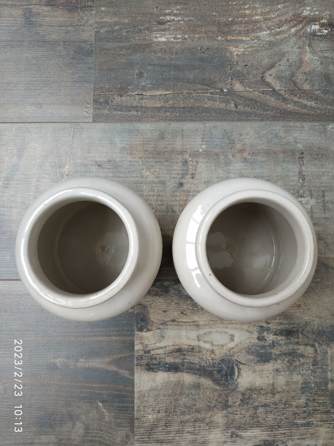 Duo of stoneware pots