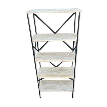Étagère style industriel en bois clair et fonte