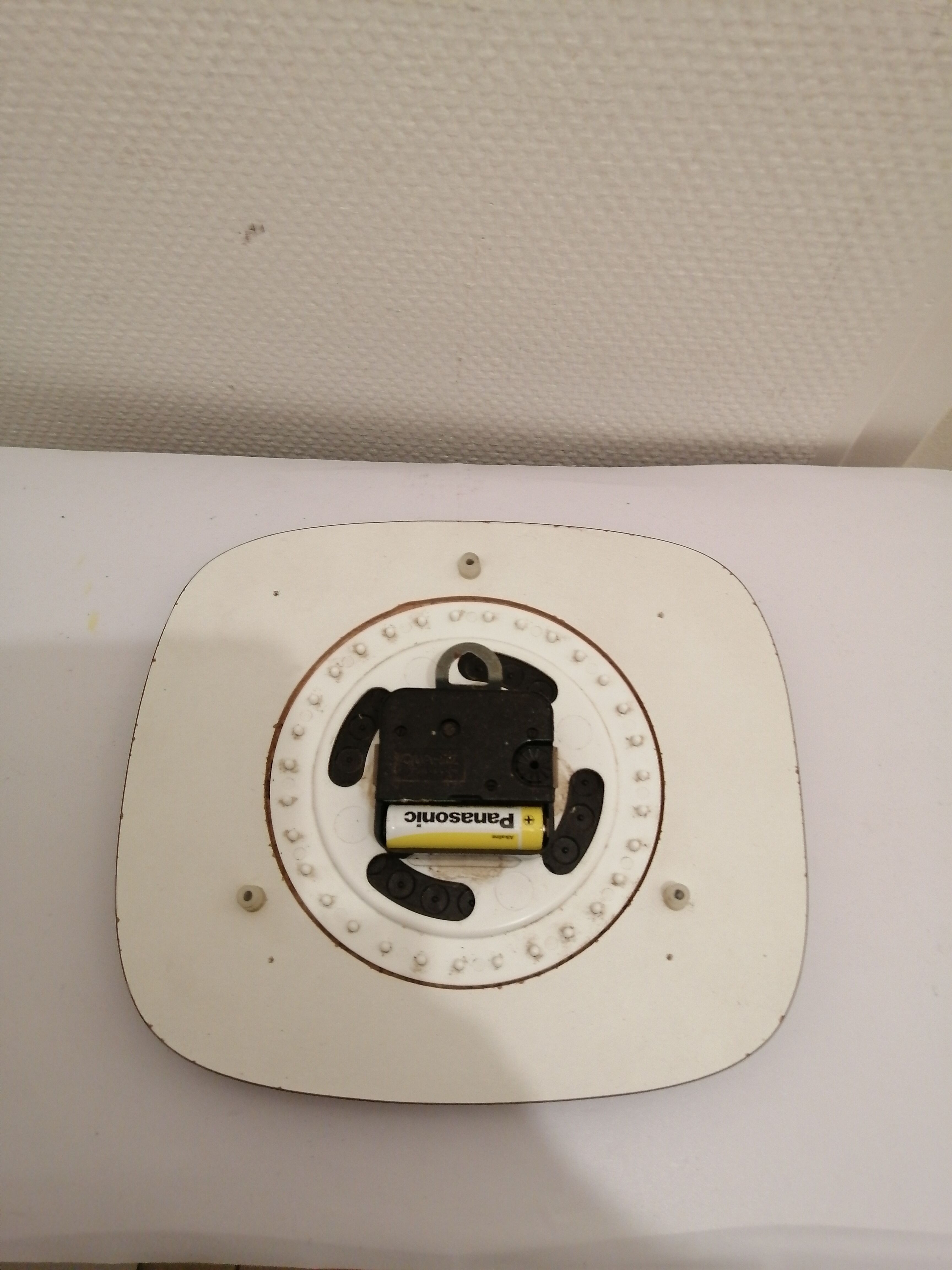 Wall clock year 1960/70 in formica