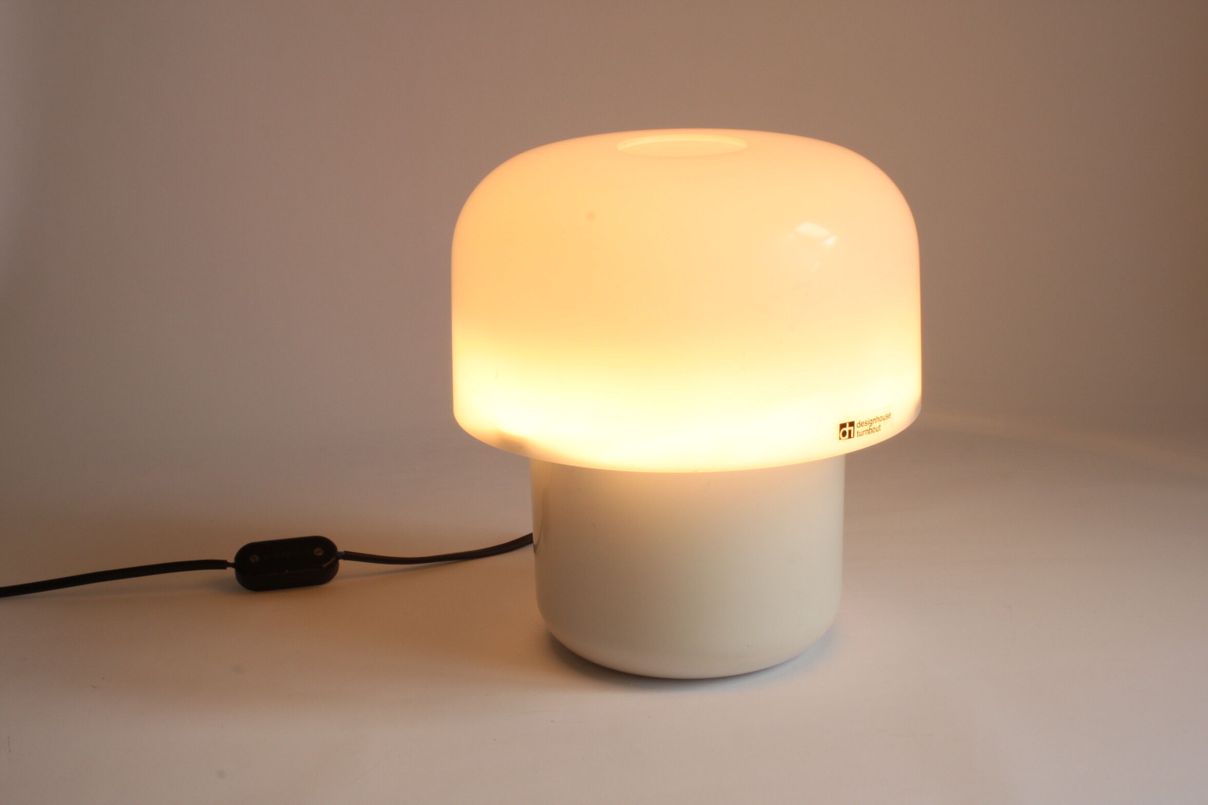 Mushroom table lamp by Studio 6/G for Harvey Guzzini, Italy, 1970