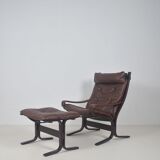 Norwegian lounge chair with ottoman designed by Ingmar Relling, 1960s