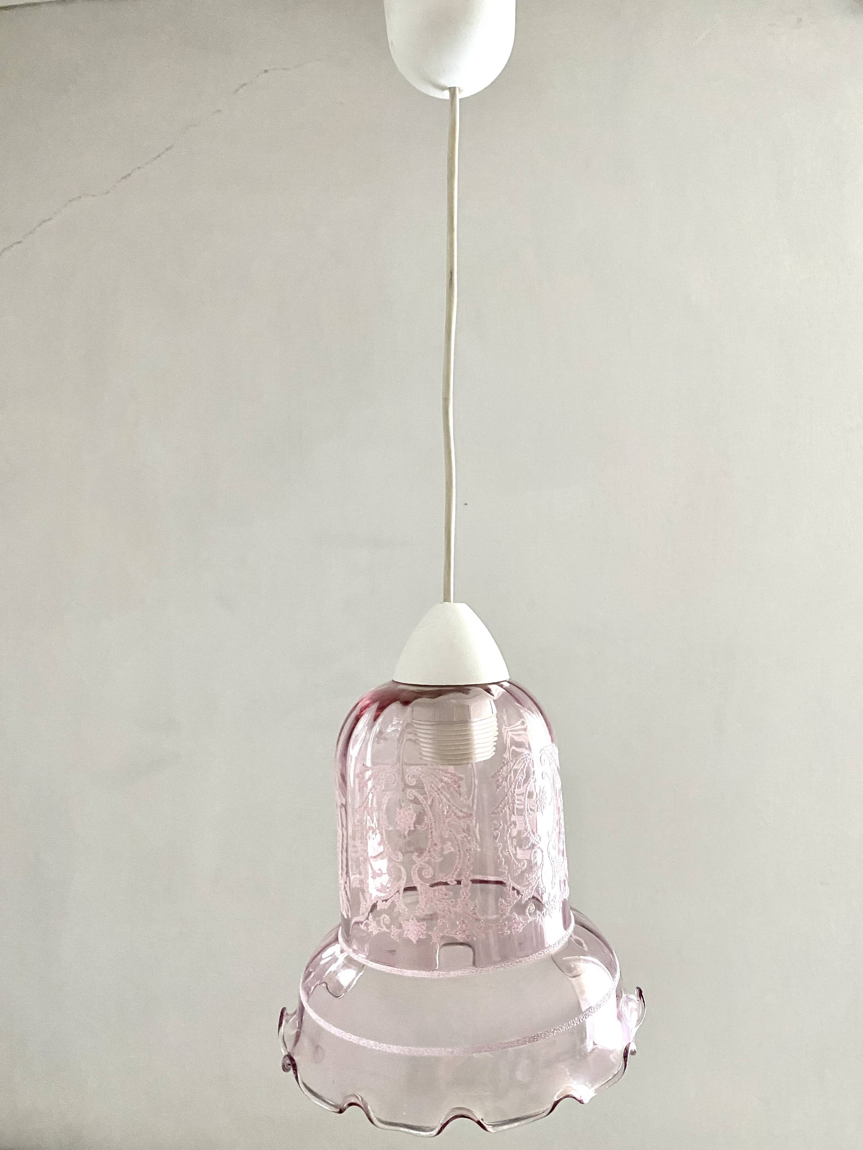 Suspension vintage en verre rose