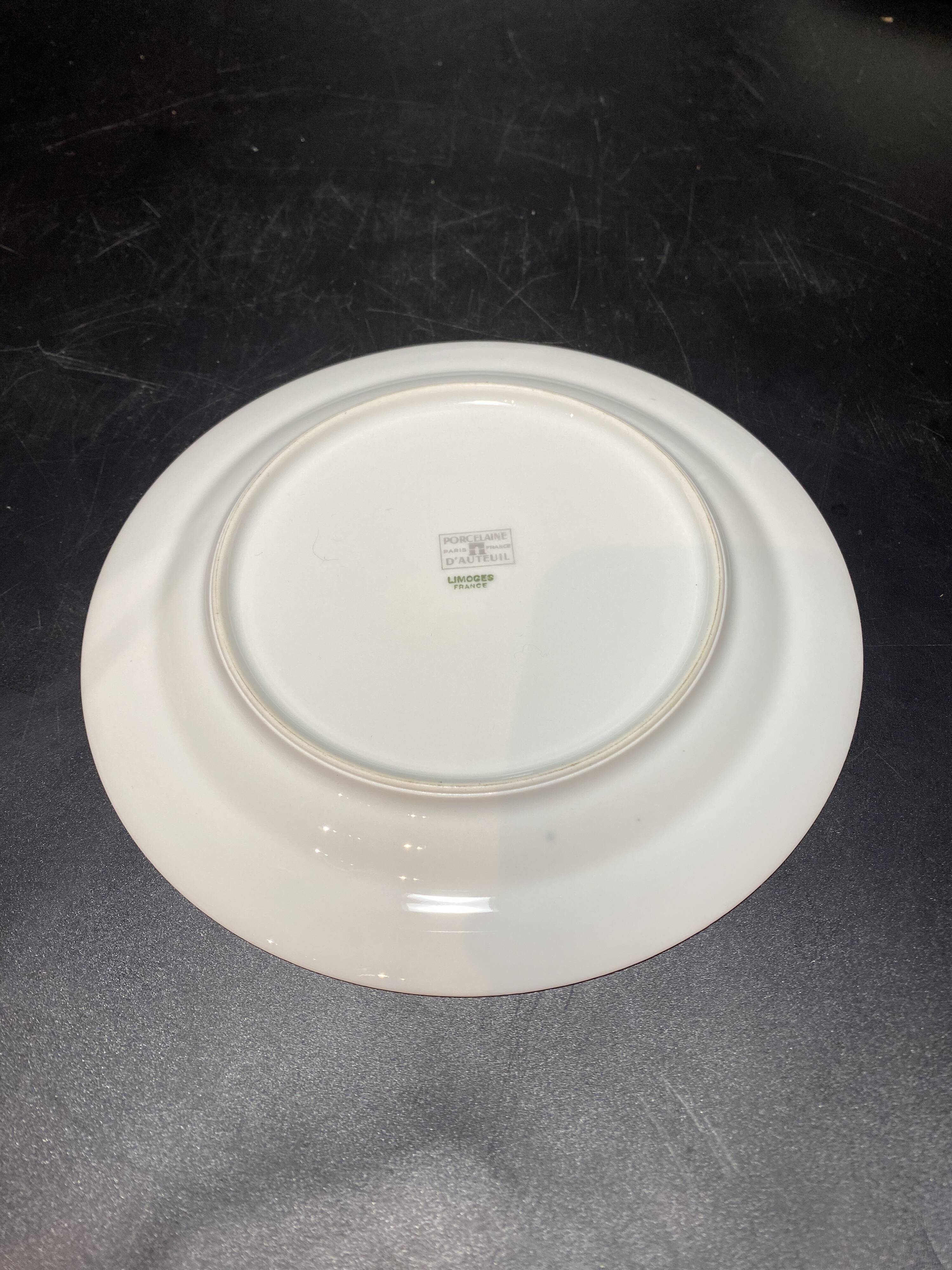 Service of 11 Auteuil porcelain plates