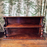 Elégante étagère murale victorienne en acajou. Fin XIXe