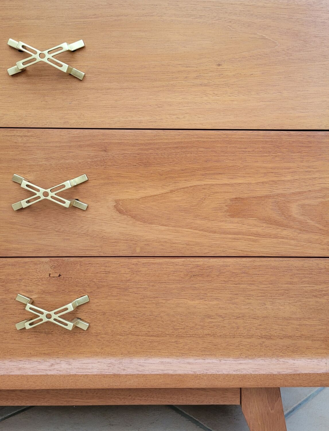 Scandinavian chest of drawers