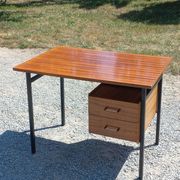 Desk of the 60s in mahogany base metal tubes 2 drawers