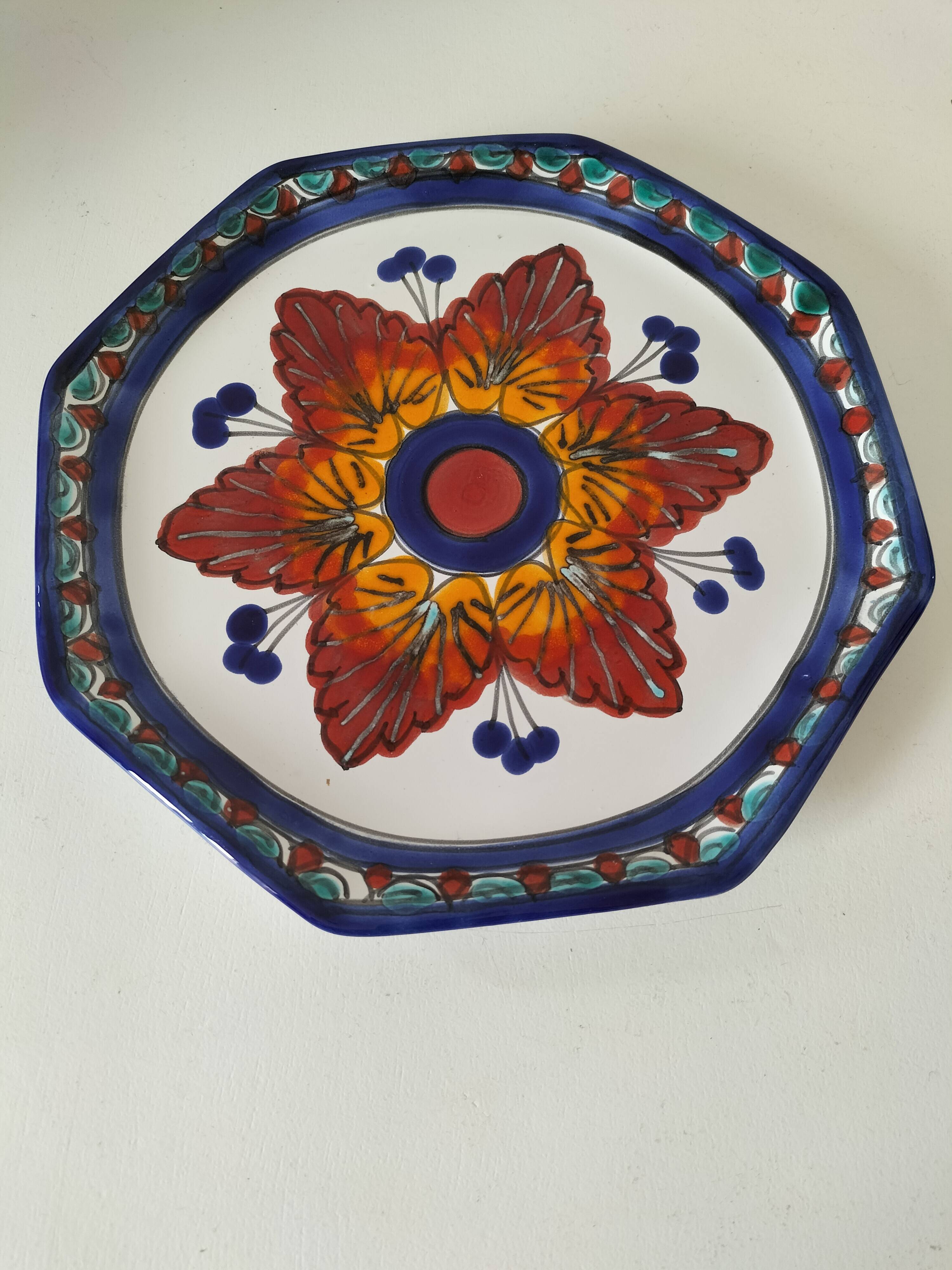 Hand painted plate Ceramica La Maga (Santo Stefano di Camastra)