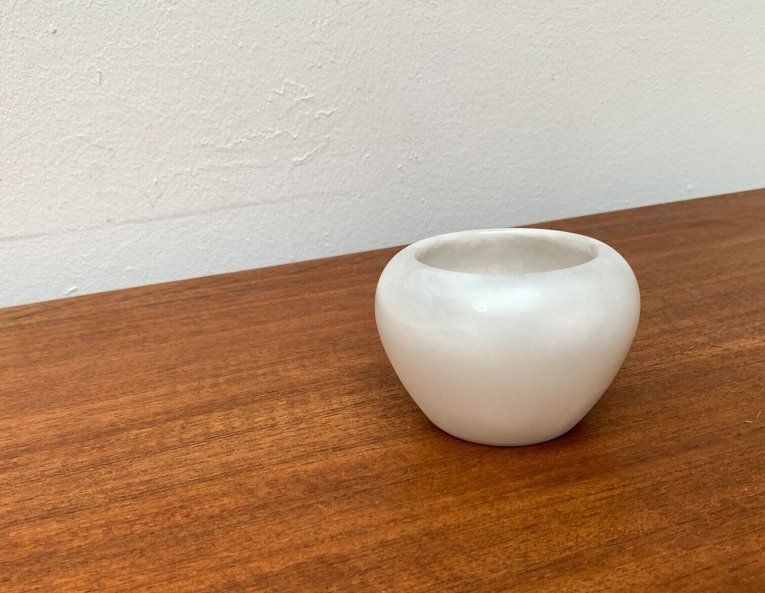 Vintage bowl in Italian alabaster