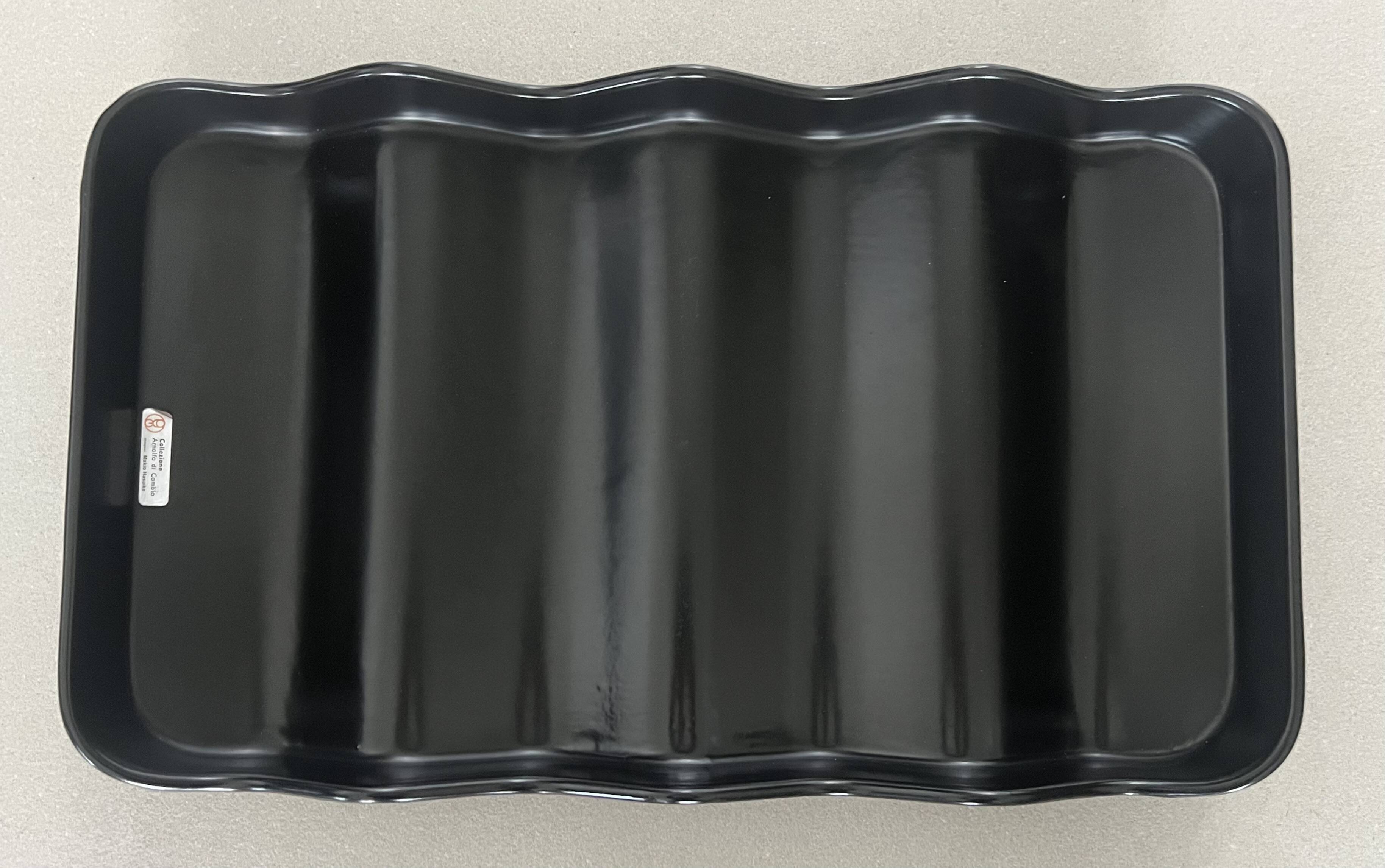 Pocket emptier, Onda model tray by Makio Hasuike for Revelli, Italy ann