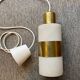 Suspension vintage en opaline et laiton