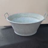 Vintage zinc basin