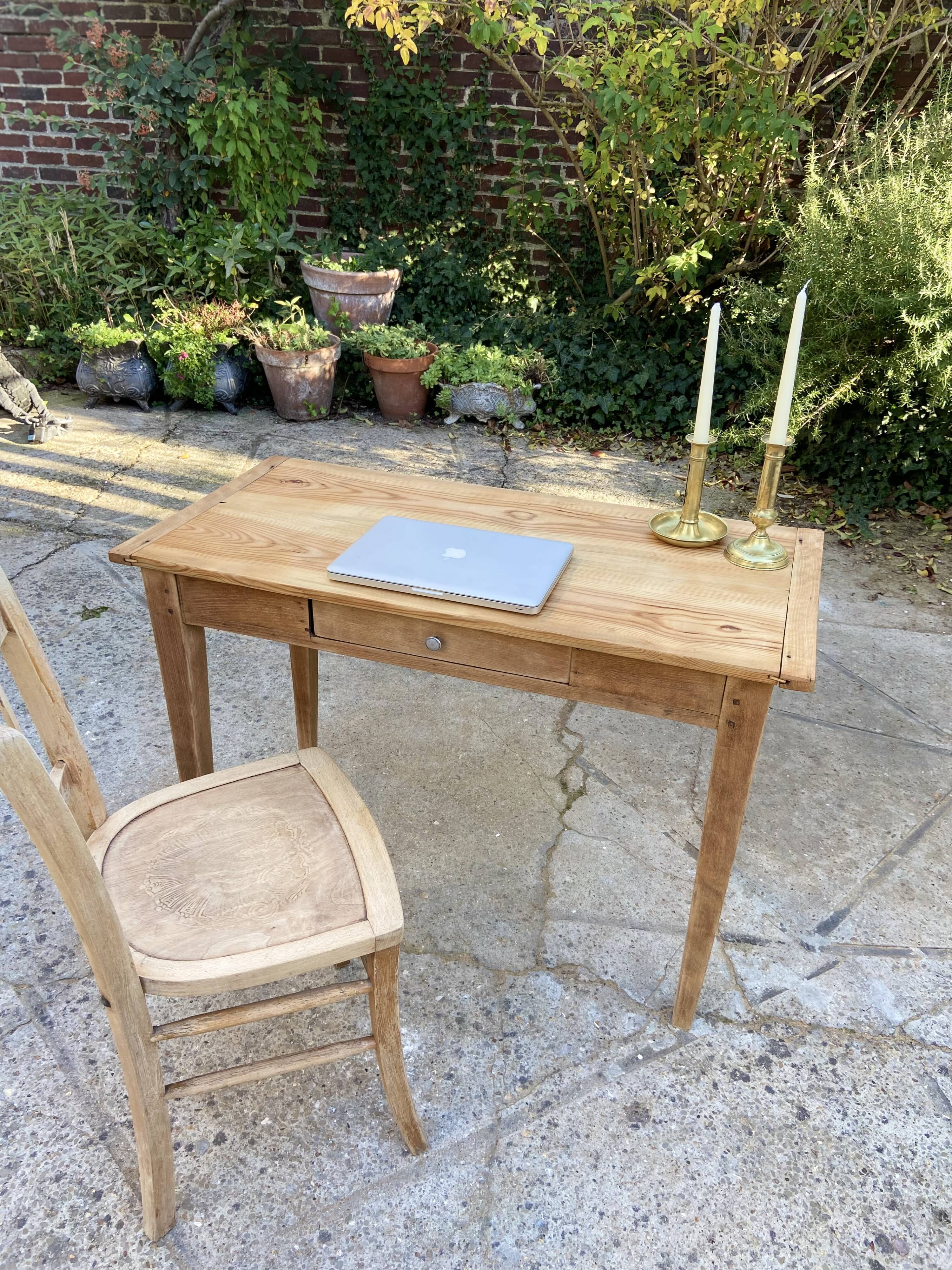 Table de ferme ou bureau vintage