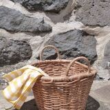 Small wicker basket with handles