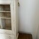 Armoire à pharmacie dans sa patine